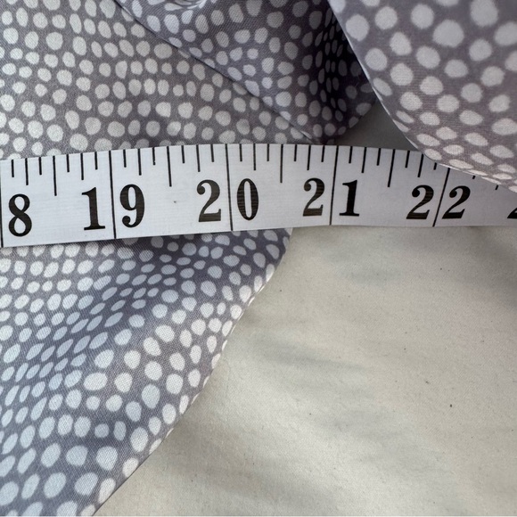 Robe Rene Rofe Satin Sleepwear Robe Silver Gray Dot Print Women's Medium - Picture 4 of 5